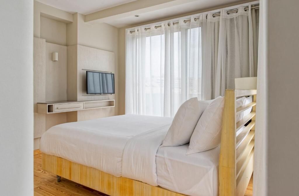Apartamento superior, 2 habitaciones, vistas a la ciudad | Sábanas de algodón egipcio, ropa de cama de alta calidad, wifi gratis