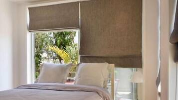 Superior Apartment, 2 Bedrooms, City View | Egyptian cotton sheets, premium bedding, WiFi (free)