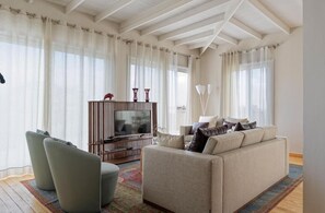 Superior Apartment, 2 Bedrooms, City View | Egyptian cotton sheets, premium bedding, WiFi (free) - VESTA - Heliopolis Residence (Ash-Shruq)