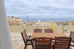 Superior Apartment, 2 Bedrooms, City View | Egyptian cotton sheets, premium bedding, WiFi (free) - VESTA - Heliopolis Residence (Ash-Shruq)