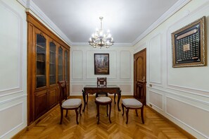 Appartement familial | Draps en coton égyptien, literie de qualité, décor unique