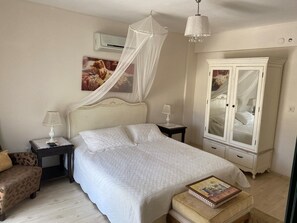 Romantische tweepersoonskamer | Gratis wifi, beddengoed