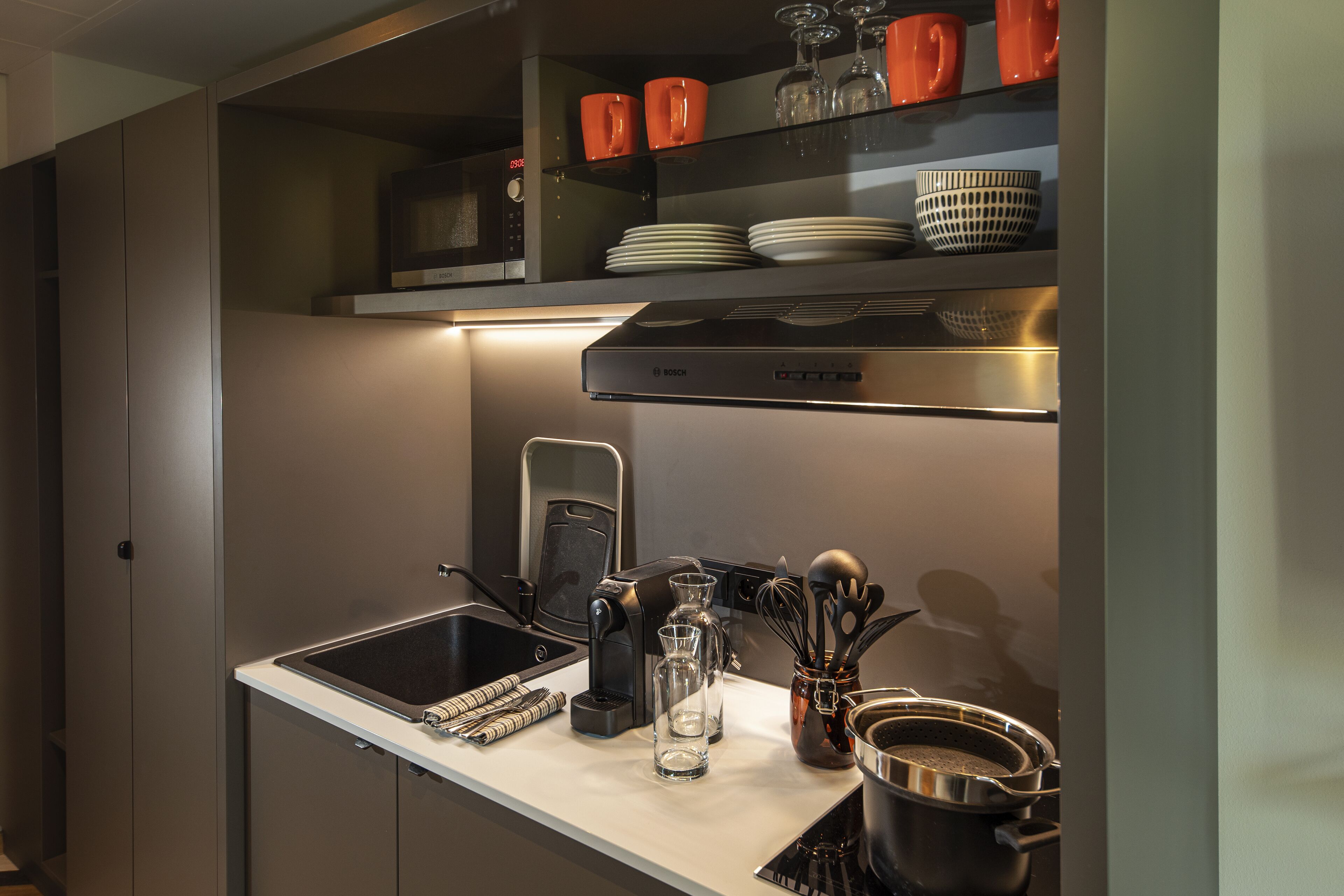 Studio Zweibettzimmer | Schreibtisch, kostenloses WLAN, Bettwäsche