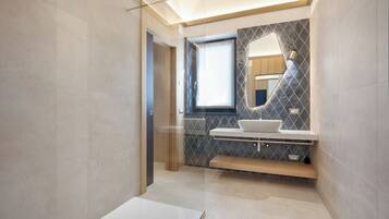 Hair dryer, towels