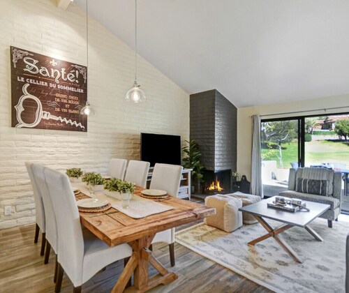 AVAILABLE THIS WEEKEND! Condo w/ Golf Course Views