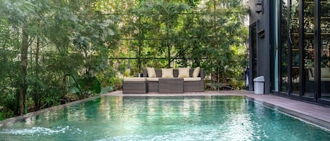Piscine extérieure