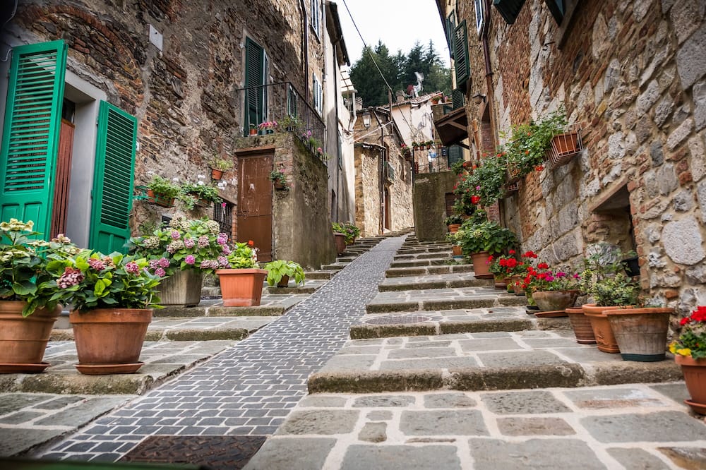 Podere del Ciacchi Among Tuscany Greenery - Montieri