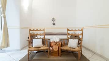 2 slaapkamers, een strijkplank/strijkijzer, reisbedje, gratis wifi