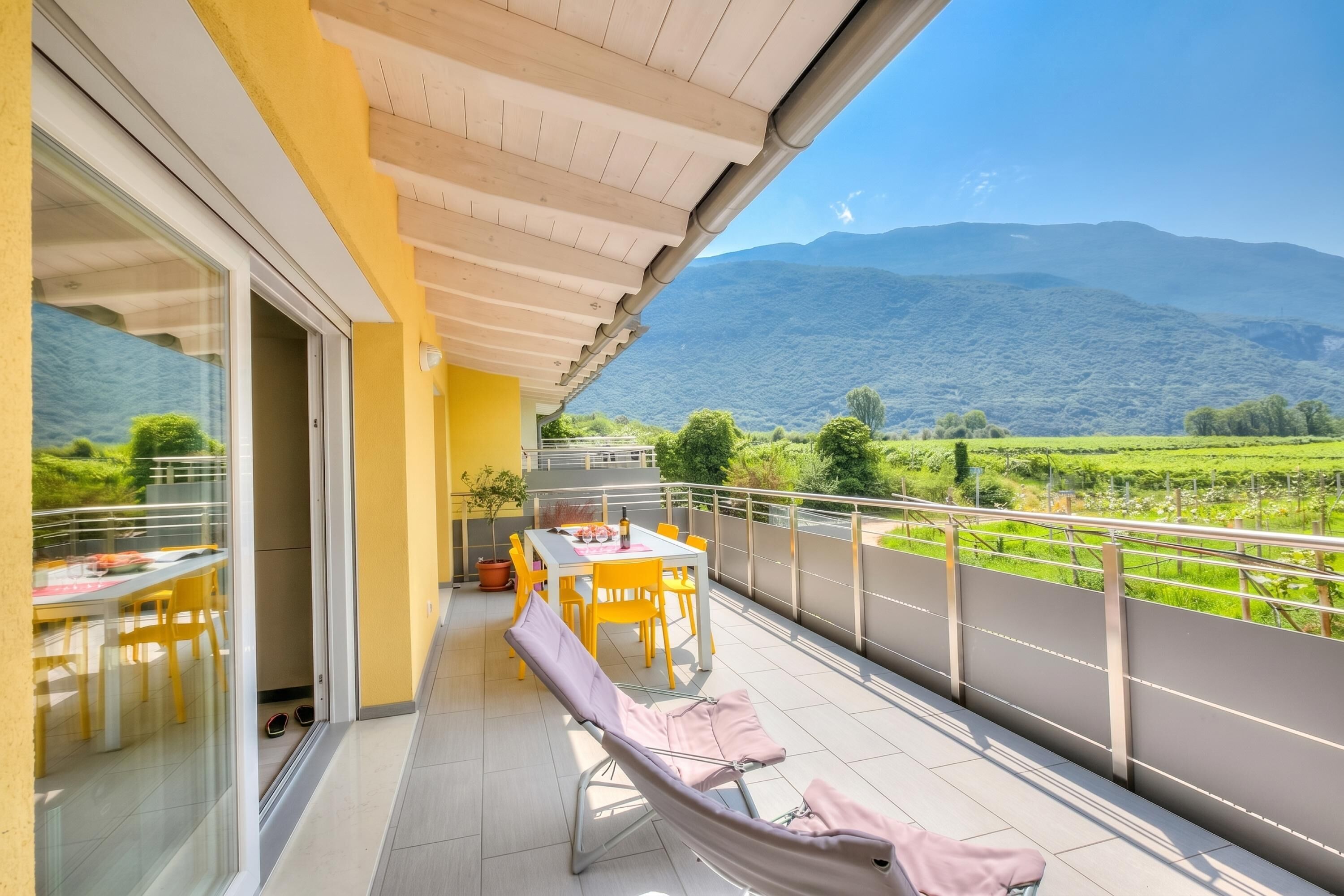 Family Apartment, Multiple Bedrooms, 2 Bathrooms, Mountainside (Mirabelle) | Outdoor dining