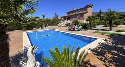 Villa Torreón - Gran piscina y jardín, Comedor exterior, Barbacoa