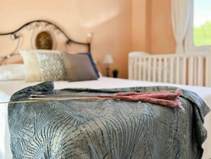 4 Schlafzimmer, Bügeleisen/Bügelbrett, Reisekinderbett, kostenloses WLAN