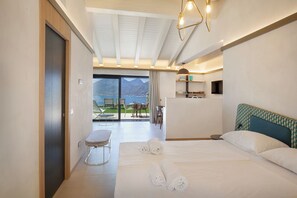 1 bedroom, travel crib, WiFi, bed sheets