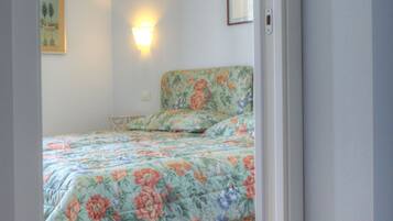 2 Schlafzimmer, Bügeleisen/Bügelbrett, Reisekinderbett, kostenloses WLAN