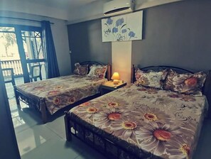 2 bedrooms, bed sheets