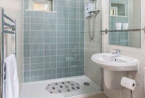 Bathroom - Sandpiper 3 - The Cove (The Cove)
