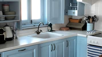 Frigorífic, forn, placa de cuina i rentaplats