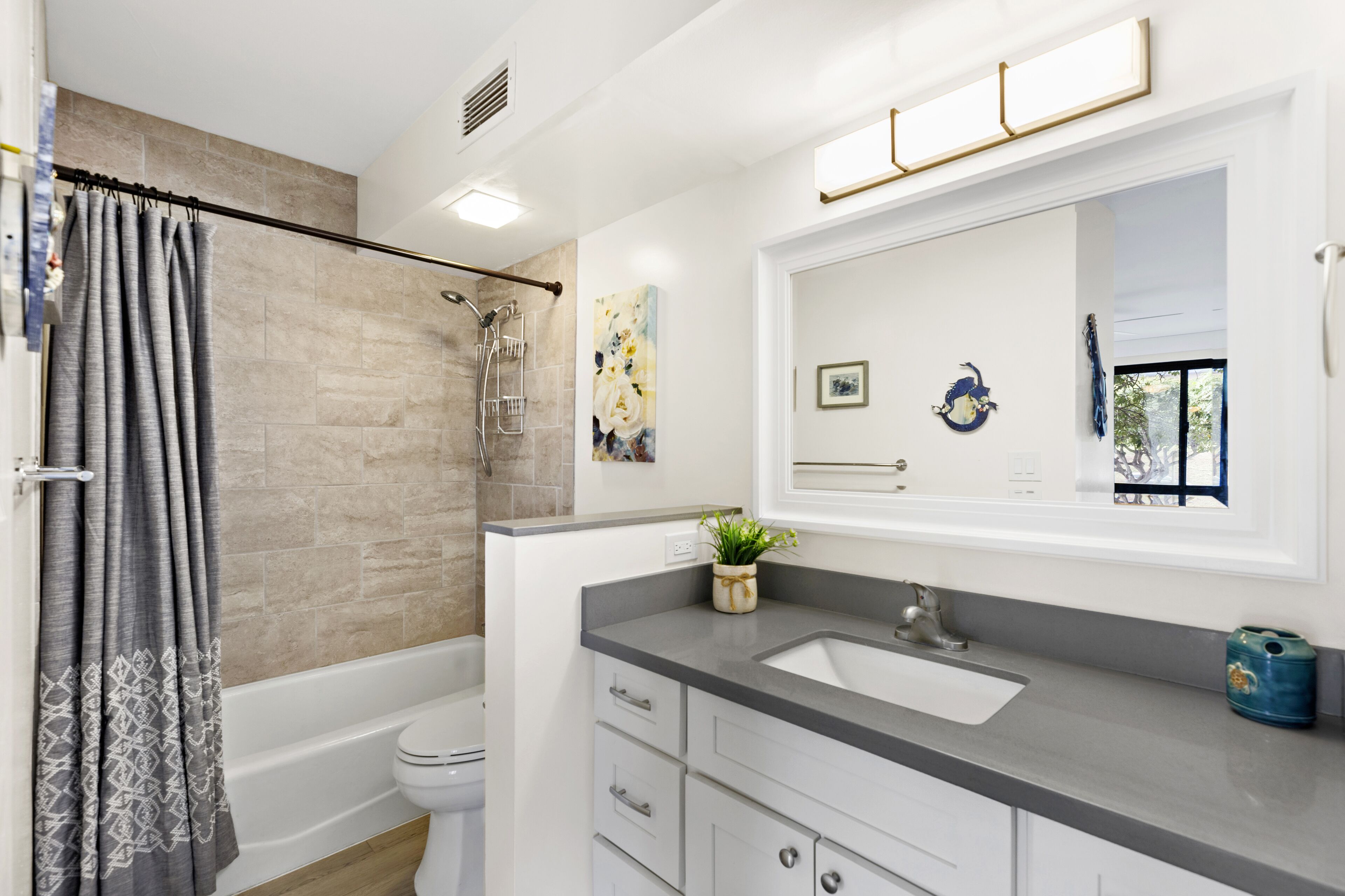 Tub & shower combo
