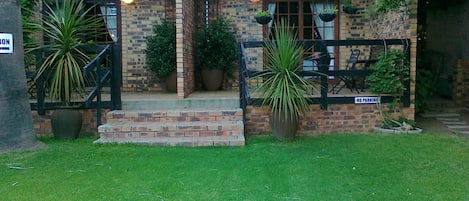 Chambre Double | Terrasse/Patio
