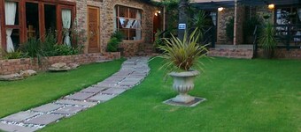 浩卡·莫雅宾馆