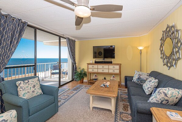 Smart TV, DVD player