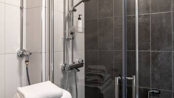 Comfort Apartment | Bathroom