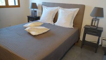 3 Schlafzimmer, Bügeleisen/Bügelbrett, kostenloses WLAN, Bettwäsche