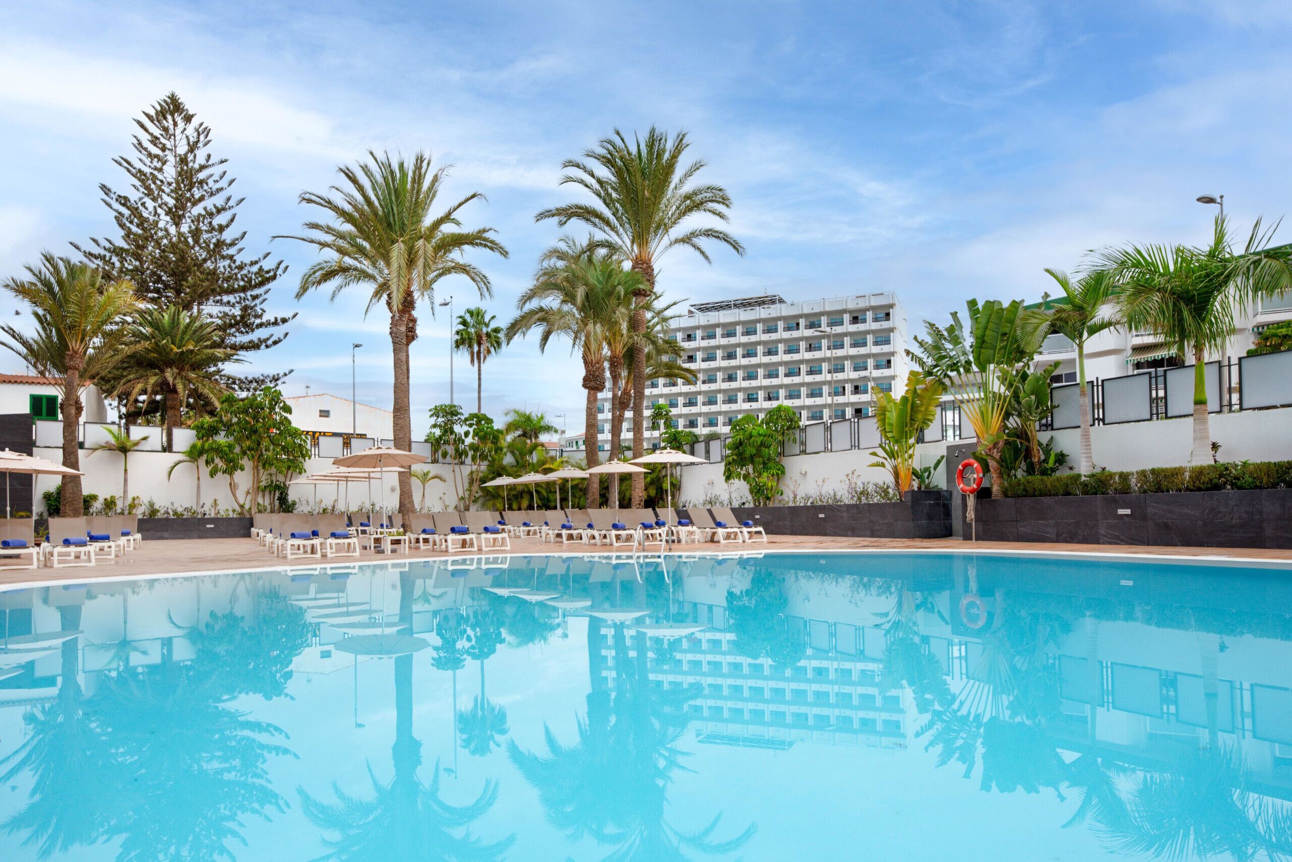 Deluxe Sea View with Half Board, Only Adults