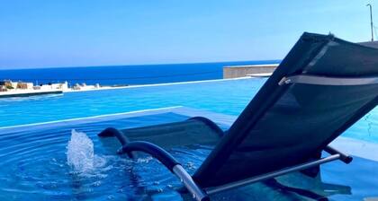 ZAX SEA VIEW 4 villa complex, Heated pool and 8 bedrooms