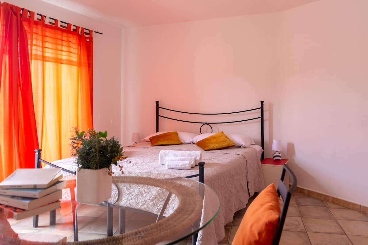 Apartemen | 1 kamar tidur, kedap suara, setrika/meja setrika, dan seprai linen