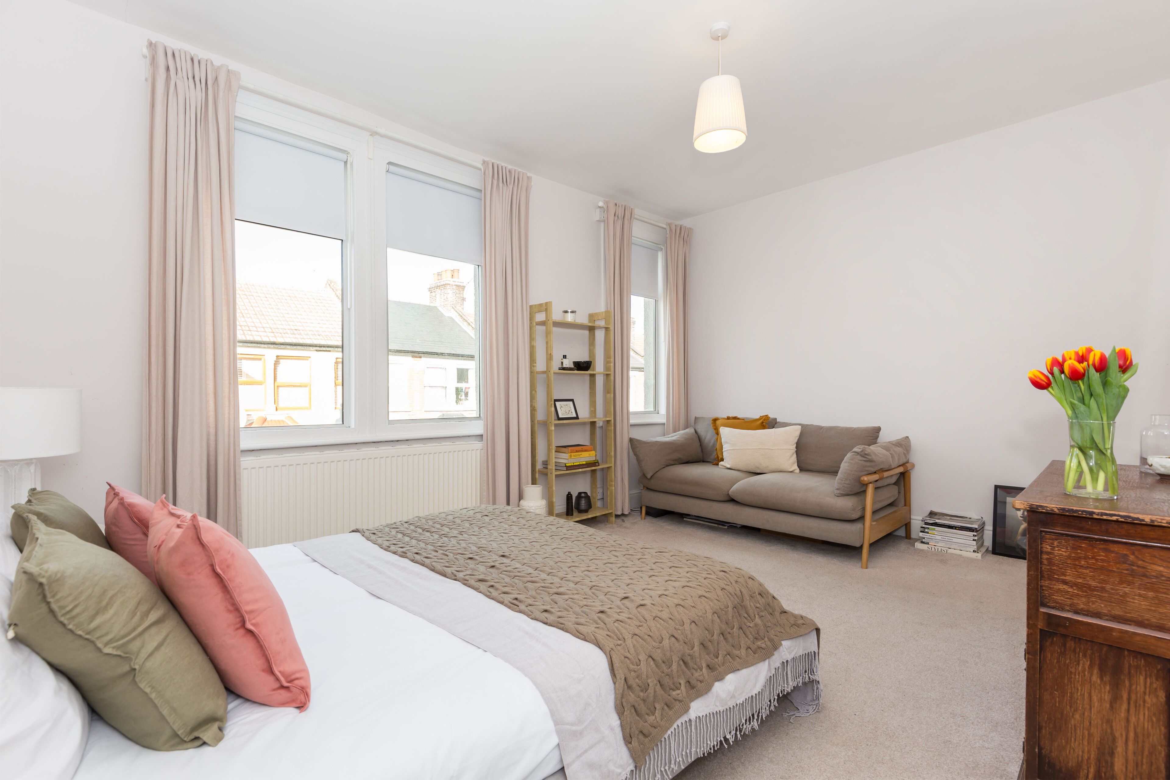 4 bedrooms, WiFi, bed sheets