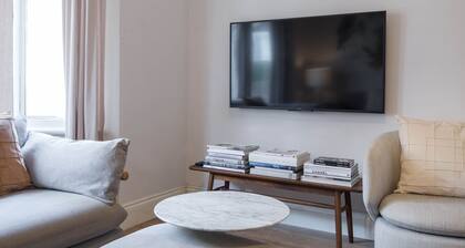Newly renovated large 4/5 bedroom house with garden.
