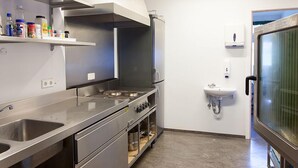 Shared kitchen - Ljosafoss Guest House  (Selfoss)