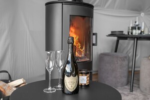 Luxury Tent | Living area | Fireplace