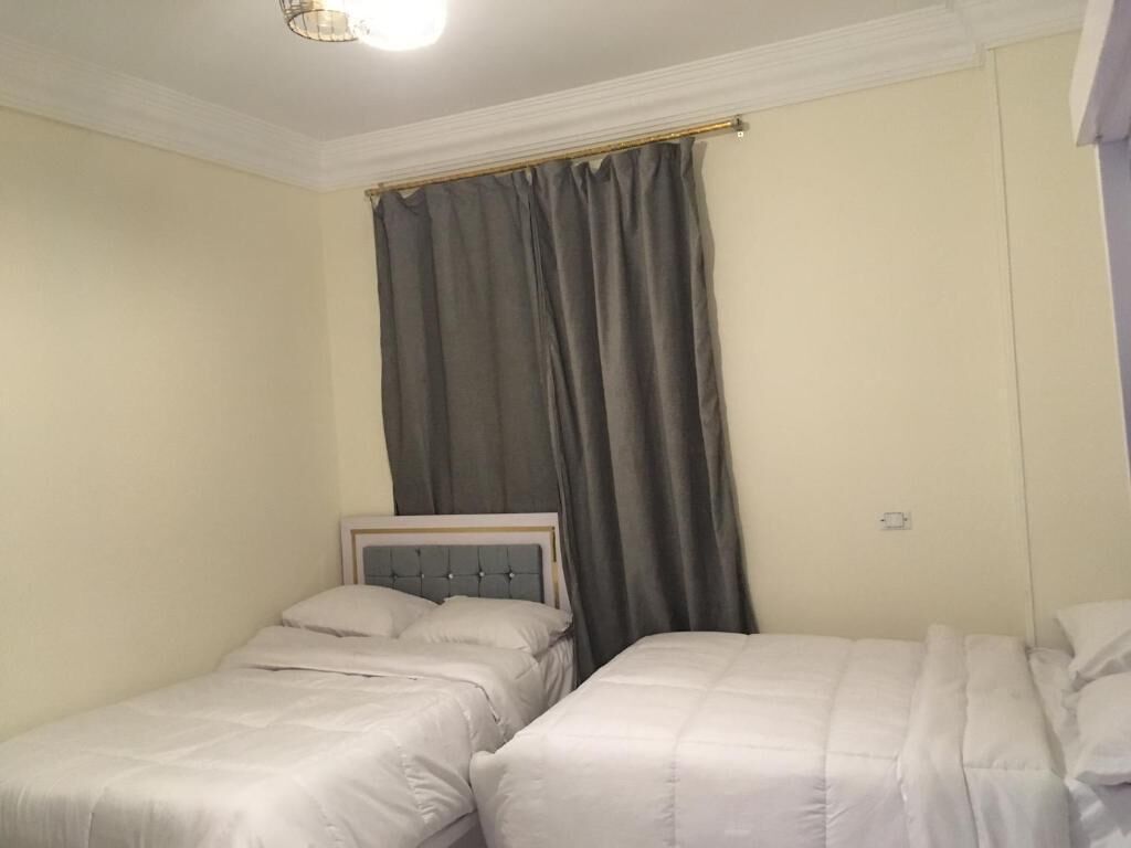 Photo - Ahmose Pyramids view inn