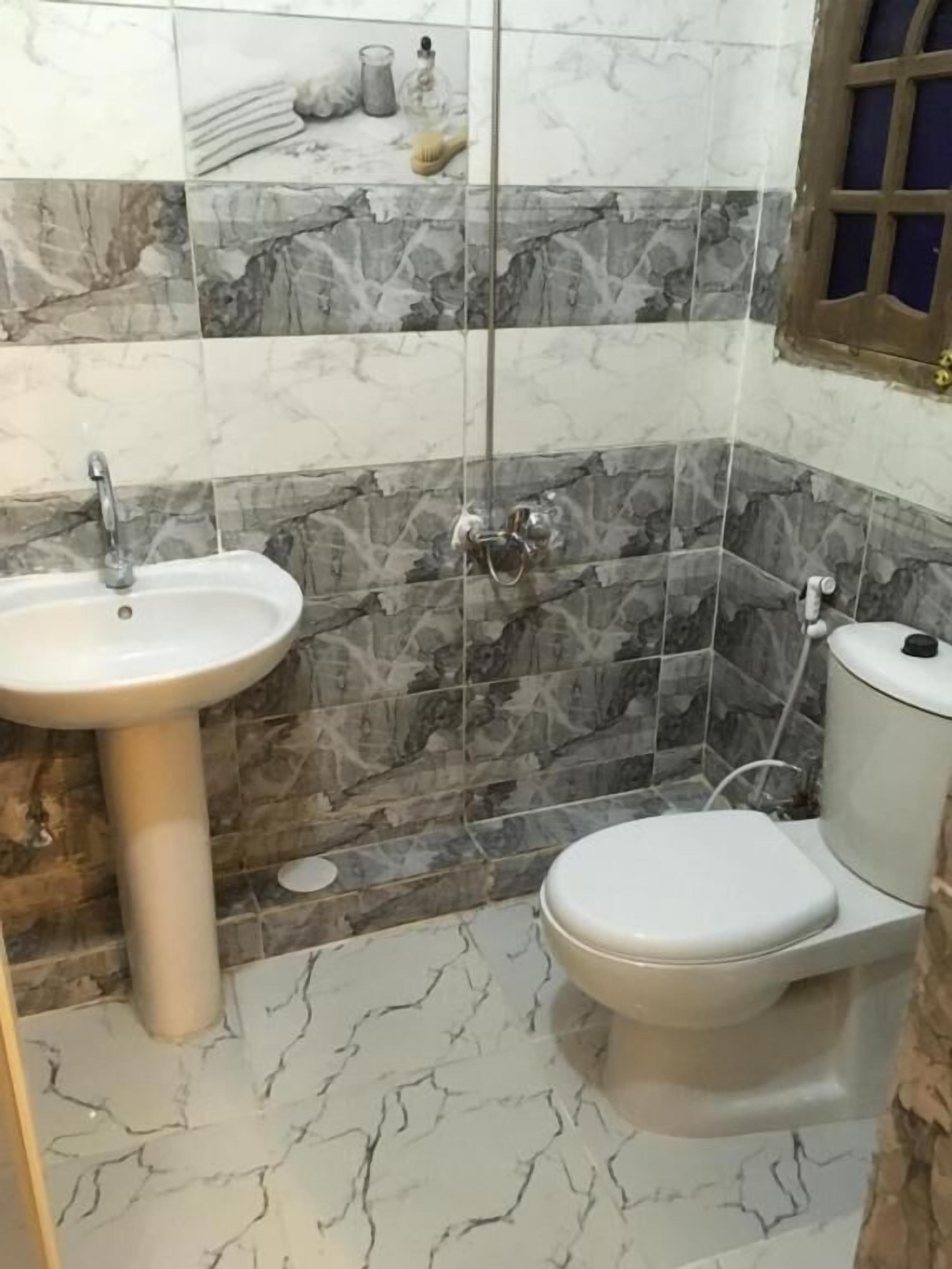 Photo - Ahmose Pyramids view inn