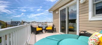 Summer Oasis with IN GROUND POOL PET Friendly