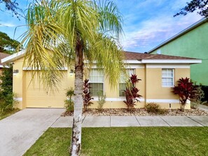 Terrace/patio - Terrific Value 4bd Pool Gm Spa Hm Sandy Ridge-640b 4 Bedroom Home by RedAwning (Davenport)