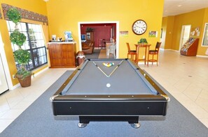 House, 5 Bedrooms | Games room