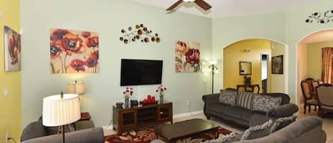 บ้านพัก, 5 ห้องนอน | บริเวณนั่งเล่น