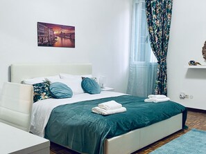 Quarto standard | Wi-Fi de cortesia, roupa de cama