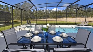 Rumah, 6 kamar tidur | Tempat makan outdoor
