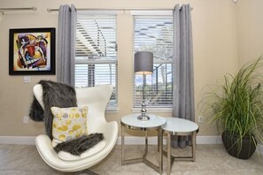 House, 6 Bedrooms | Interior