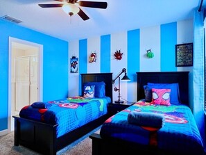 House, Multiple Bedrooms | 8 bedrooms, free WiFi, bed sheets