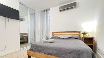 3 dormitorios, tabla de planchar con plancha, wifi y ropa de cama