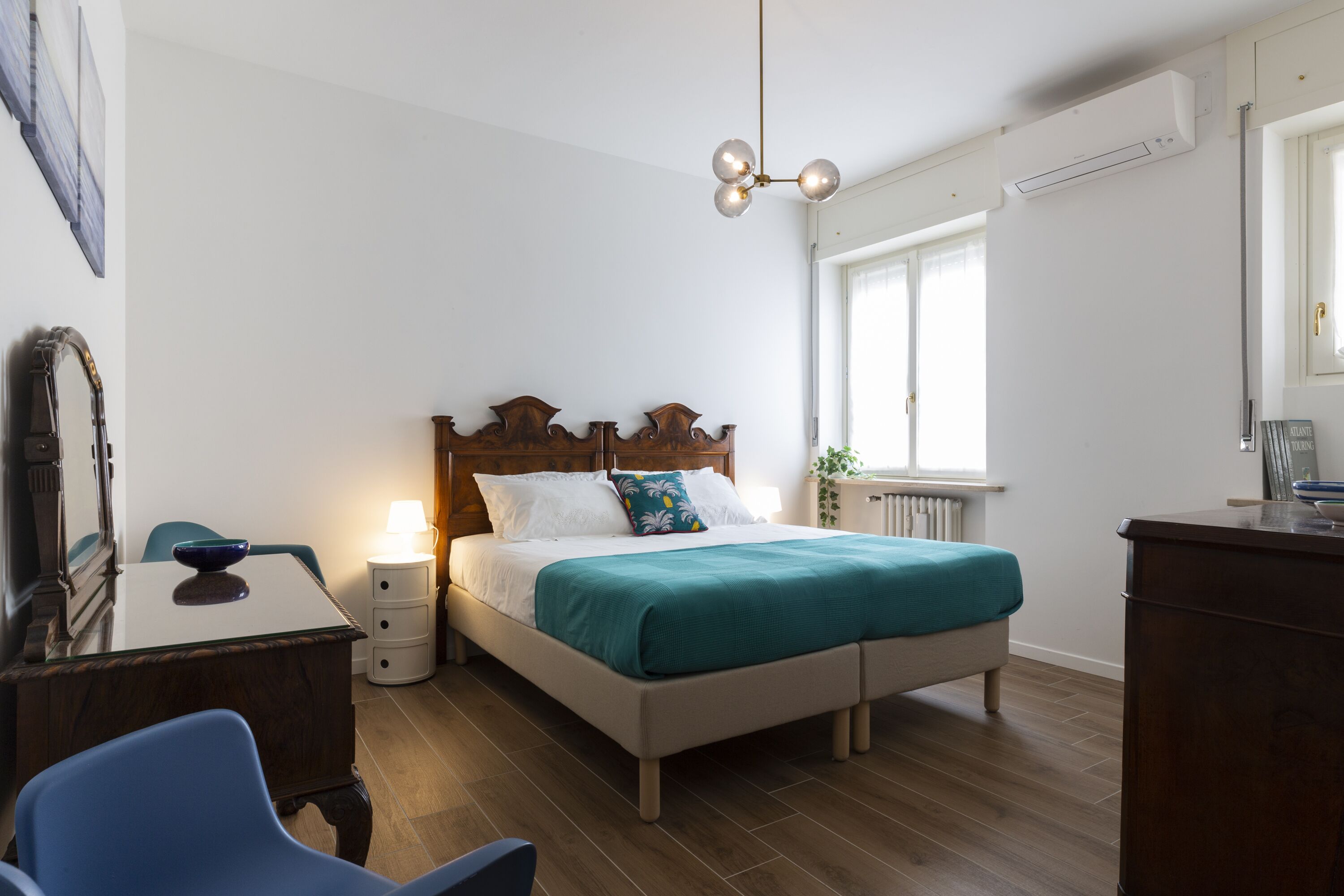 Superior Apartment | 2 bedrooms, down duvets, laptop workspace, iron/ironing board