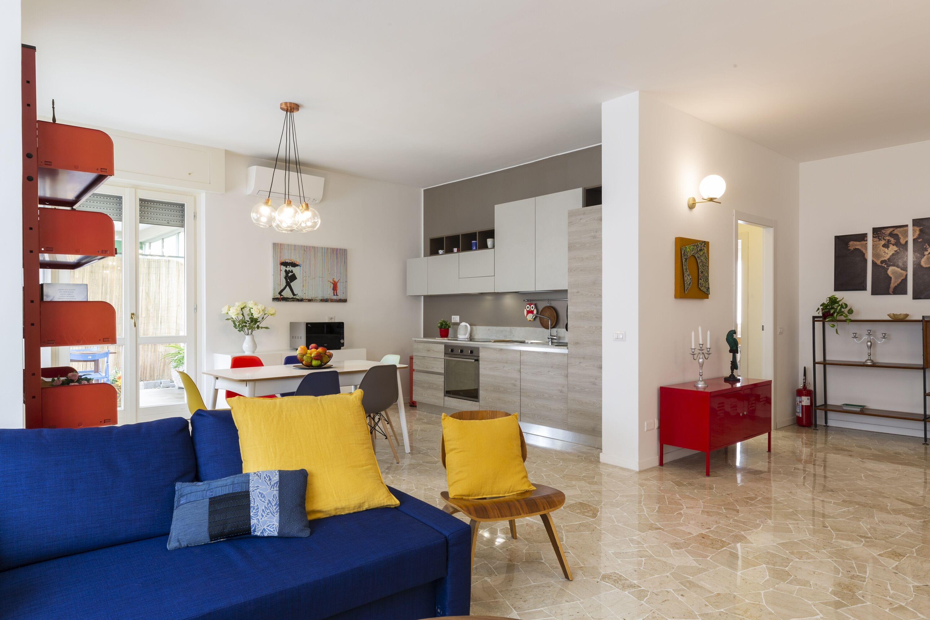 Apartamento superior | Área de estar | TV 40 polegadas com canais digitais