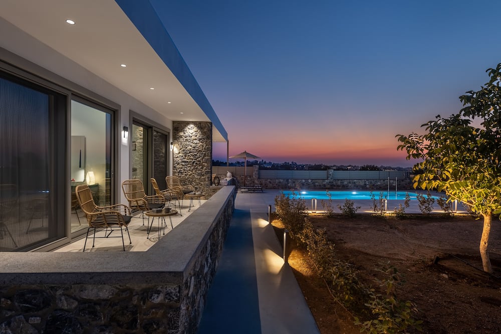 Villa Karydia with private pool - Καρδάμαινα