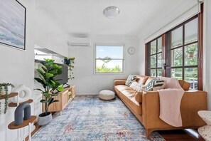 LED TV, Netflix, books, streaming services