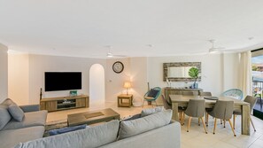 Fernseher