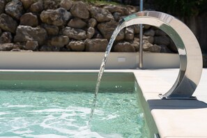 Seasonal outdoor pool, pool umbrellas, sun loungers